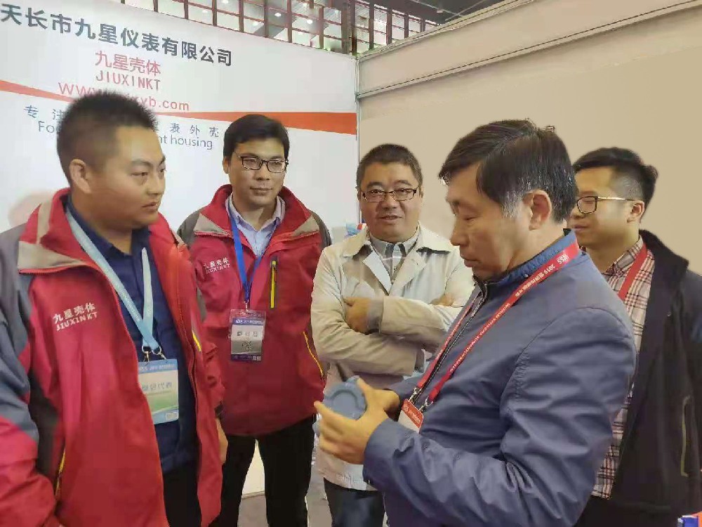 2019年天長(zhǎng)市市長(zhǎng)賀加平考察公司